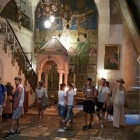 XIII. stáció. A Három Mária oltár.
